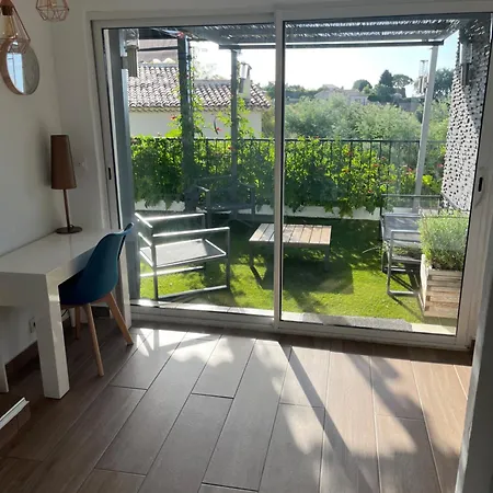 Apartment Dans Vue Piscine Partagee *